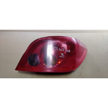 Peugeot 307 HB 01- lampa tylna prawa