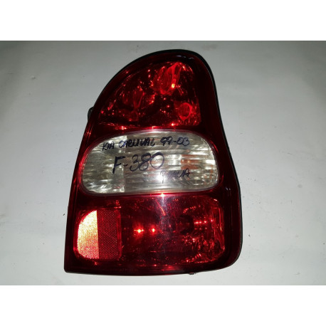 Kia Carnival I 99- lampa tylna prawa