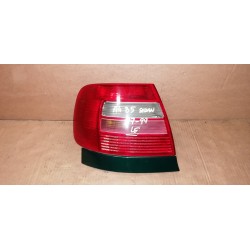 Audi A5 B5 lift 97-99 sedan lampa tylna lewa