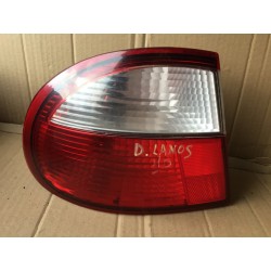 Daewoo Lanos sedan 97- lampa tylna lewa w błotnik