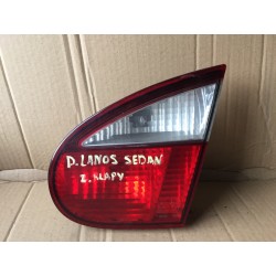 Daewoo Lanos sedan 97- lampa tylna prawa w klapę